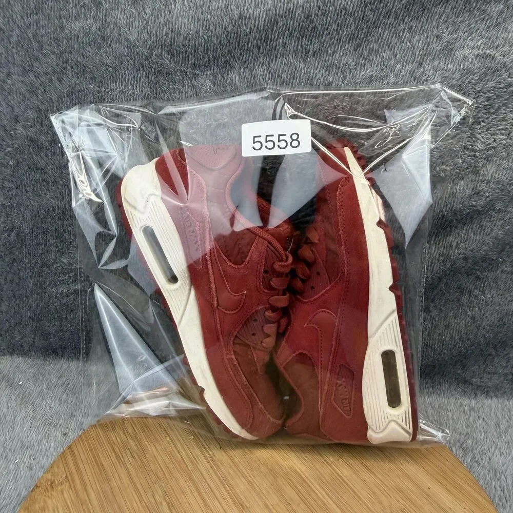 Nike Air Max 90 Shoes Womens Size 6 Red Quilted Suede Sneakers 443817-601